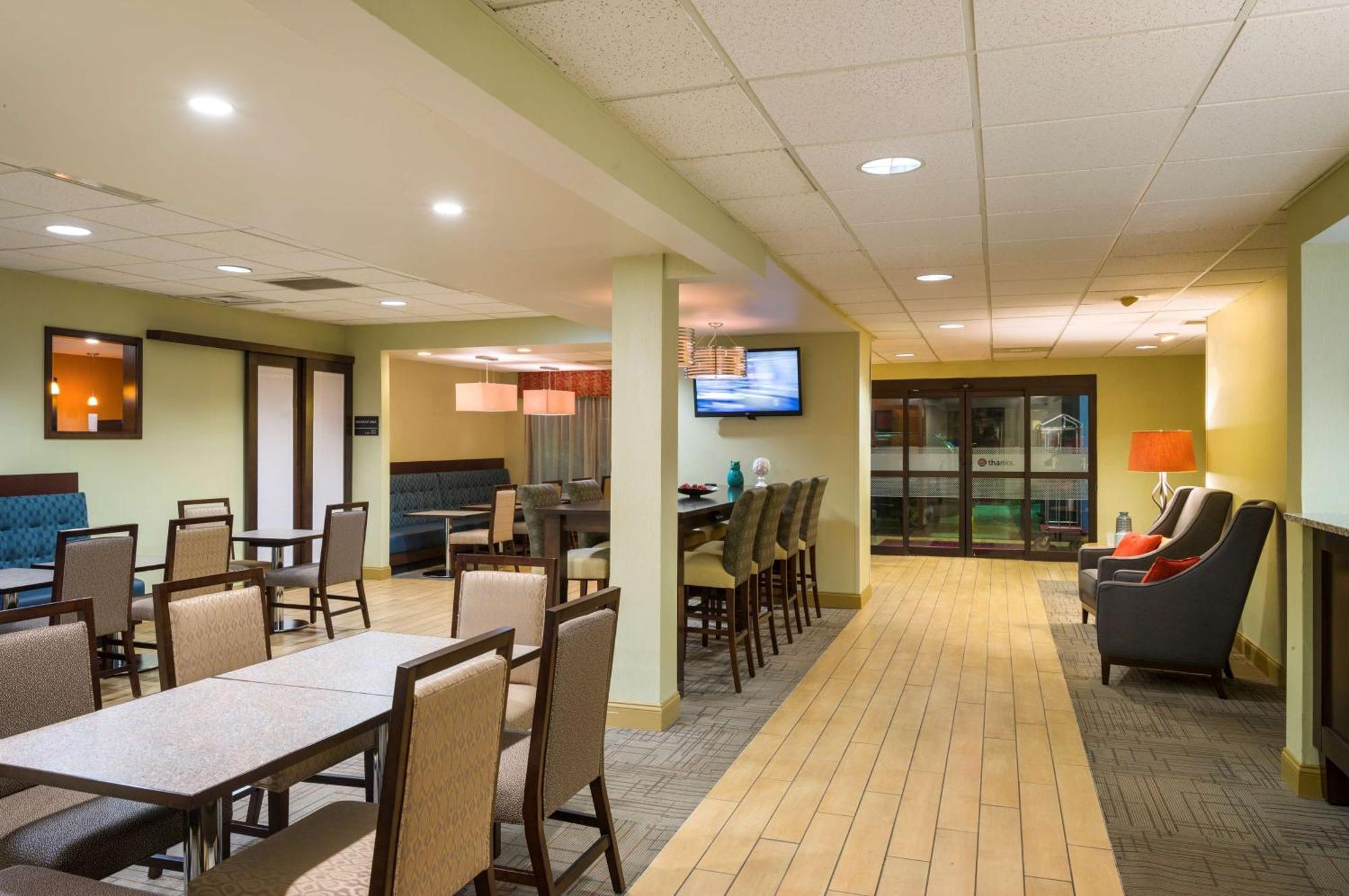 Hampton Inn Danville Exterior foto