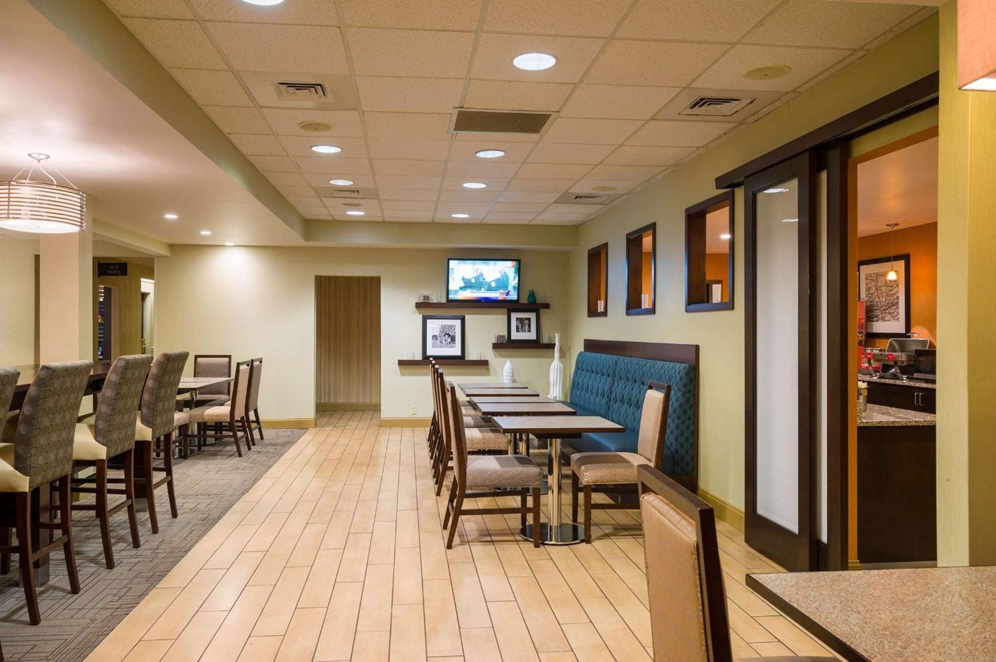 Hampton Inn Danville Exterior foto