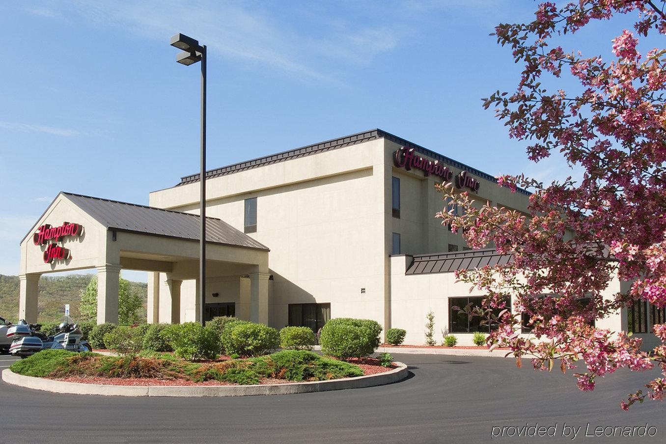 Hampton Inn Danville Exterior foto